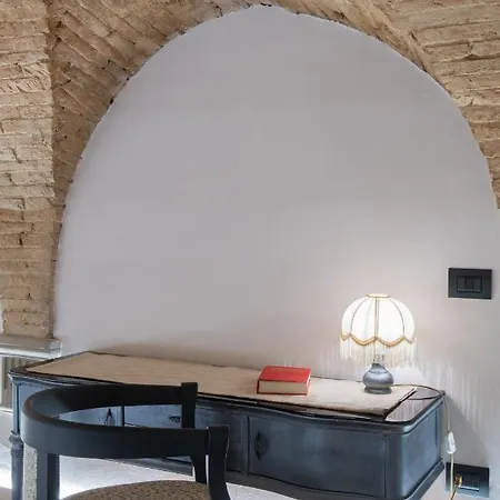 Сasa de vacaciones L'ira Di Dante Gubbio